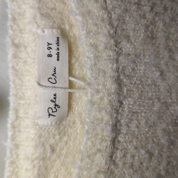 Rylee + Cru Cassidy Sweater Cream Flowers Daisies NEW Girls Size 8-9 - Picture 2 of 6